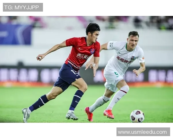 赛后分析：北京排球队与重庆排球队的表现与状态对比探讨